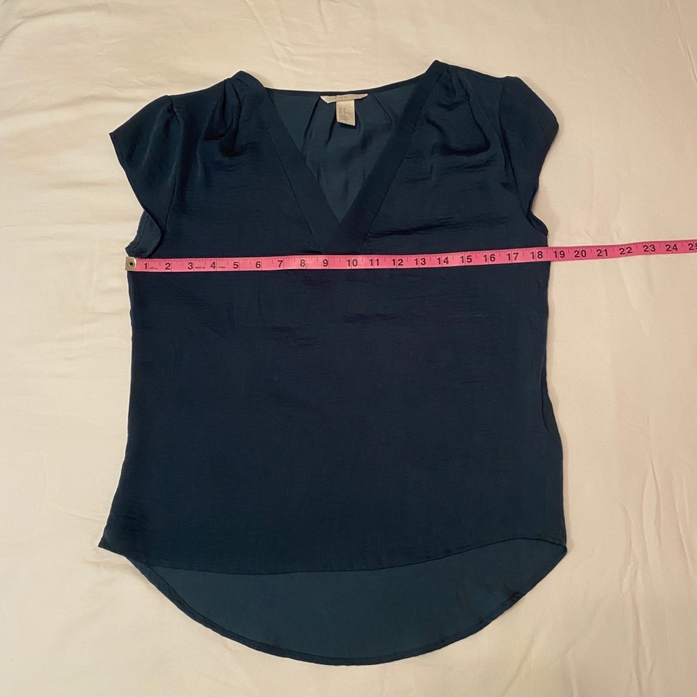 H&M Green Satin Fabric V Neck Cap Sleeve Shirt